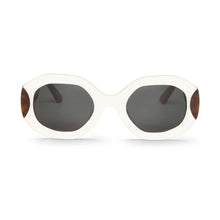  Ecru-Vasasta Sunglasses with Classical Lenses