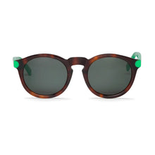  Playful-Jordaan Sunglasses with Classical Lenses