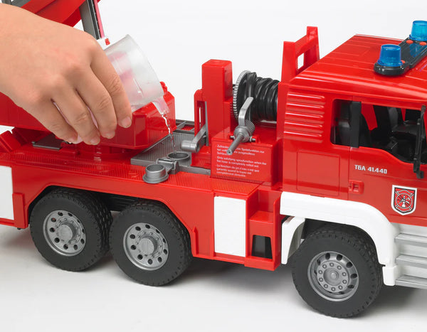 MAN Fire Engine with Water Pump with Light/Sound Module